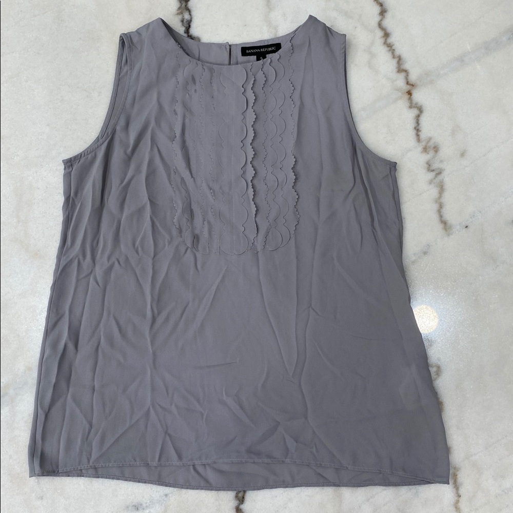 Banana Republic Ruffle Tank
